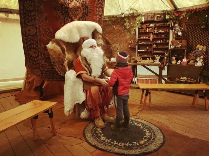 Le Père Noël est de retour au Préhistomuseum