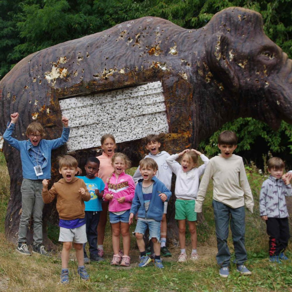 Groupe enfant mammouth.png